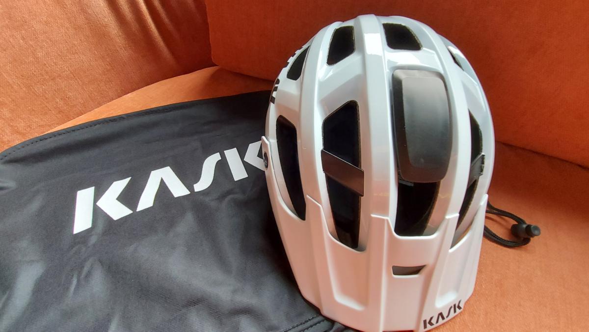 meester hand Voorwaarde Kask Rex MTB-helm scoort hoog op vlak van ventilatie, veiligheid en comfort  - WielerVerhaal