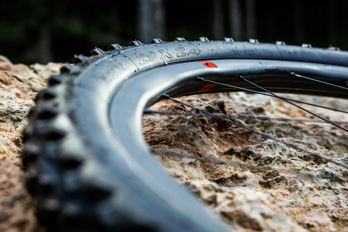 Carbon én aluminium: Fulcrum maakt comeback in het mountainbiken met 2 nieuwe wielsets WielerVerhaal